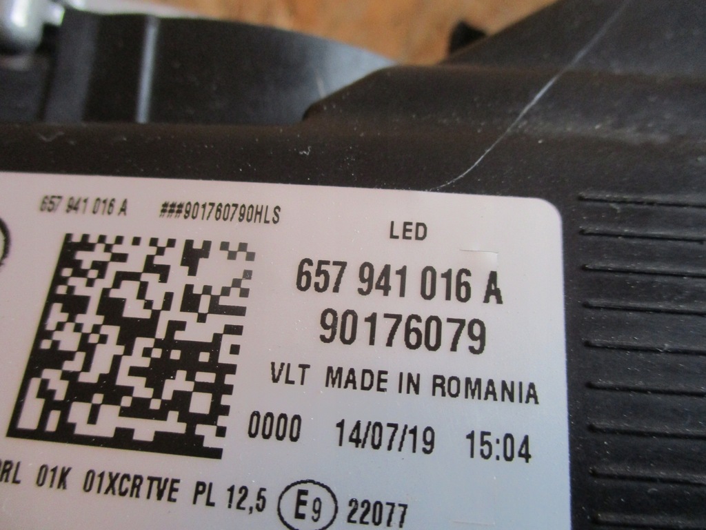 фото №6, Лампа правая передняя skoda scala full led