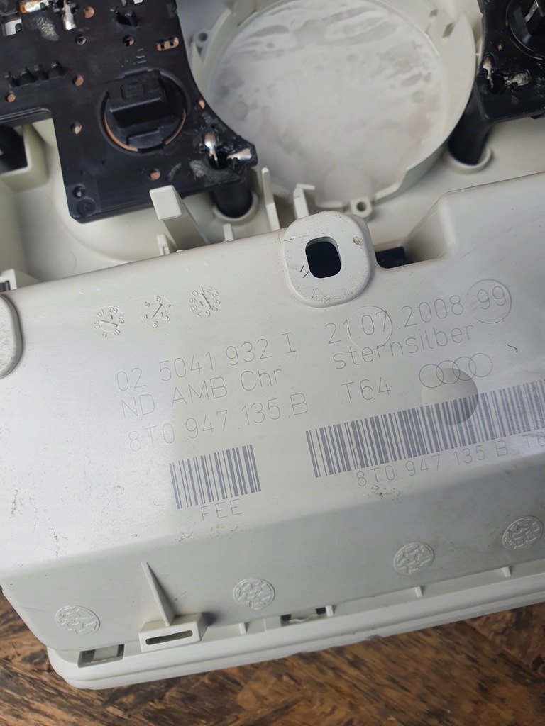 фото №6, Лампа освещение кабины audi a4 a5 8t0947135b