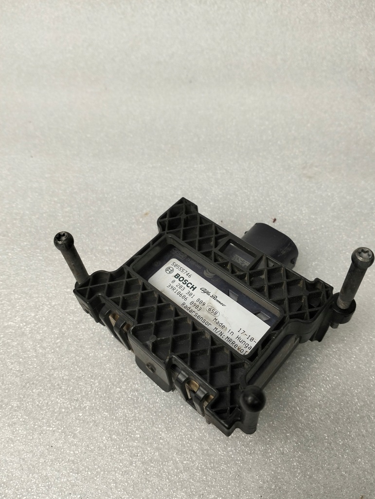 фото №3, Alfa romeo giulia радар distronic+ кронштейн 50555746 1271321010