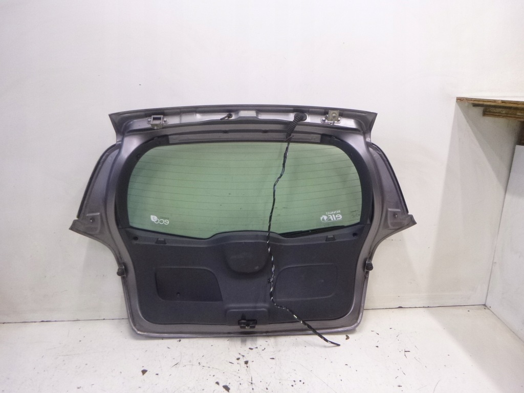 фото №7, Кришка багажника задня renault clio iii tekng 2010r. 3d