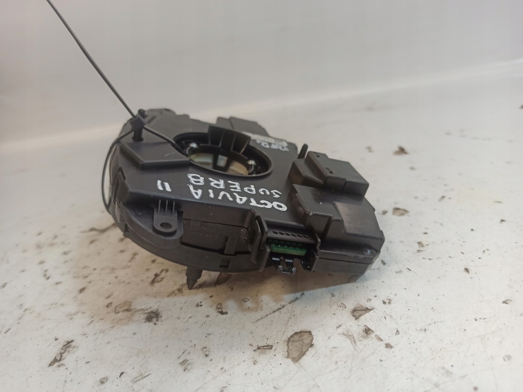 фото №6, Skoda octavia ii superb датчик kąta поворота лента подушка безопасности 5k0953569b