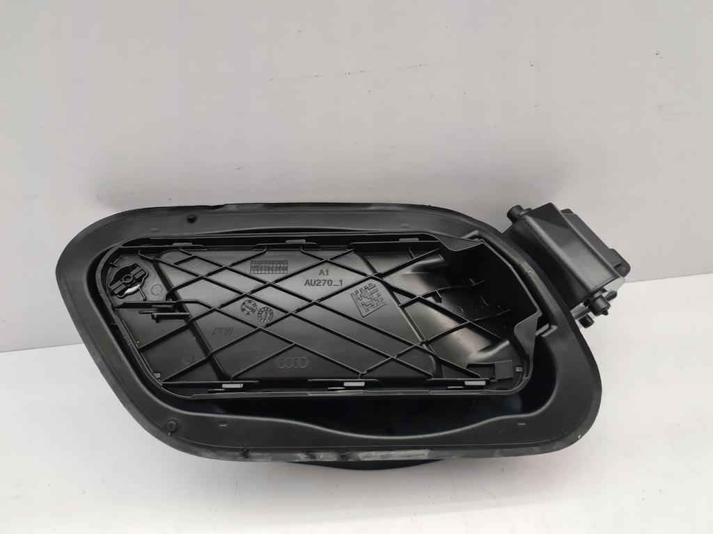 фото №1, Крышка заливной топлива audi a1 ii 82a 82a809906