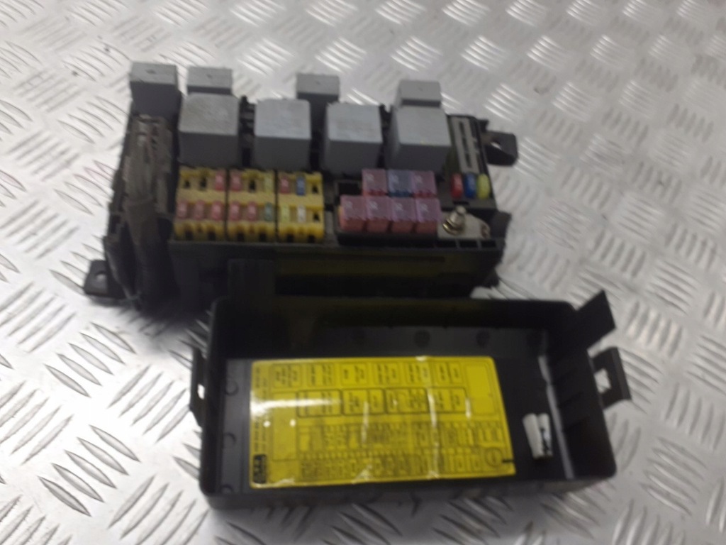 фото №1, Коробка запобіжників aveo t200 1.2 96621163