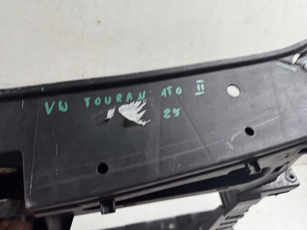 фото №11, Pas передній vw touran 1t ii 10-16