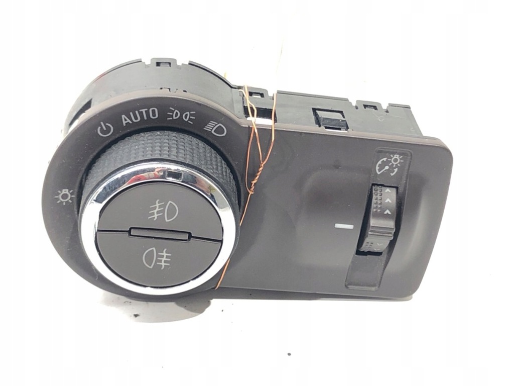 фото №1, Выключатель света opel mokka 95297427 переключатель