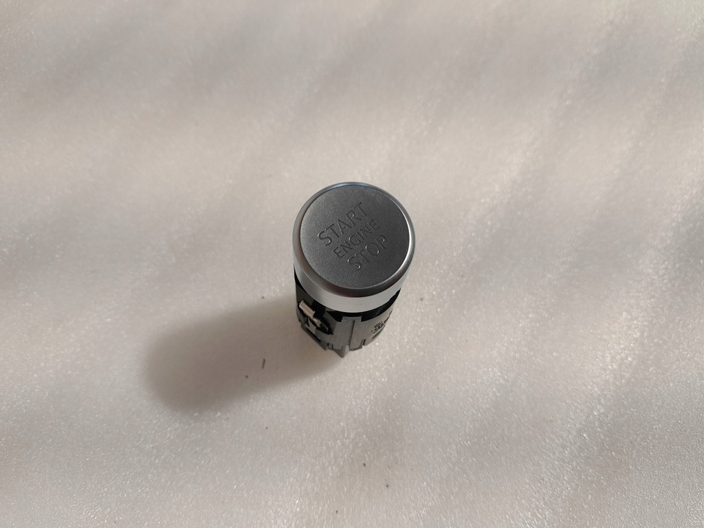 фото №1, Audi a4 b9 кнопка запуск стоп 8w1905217f