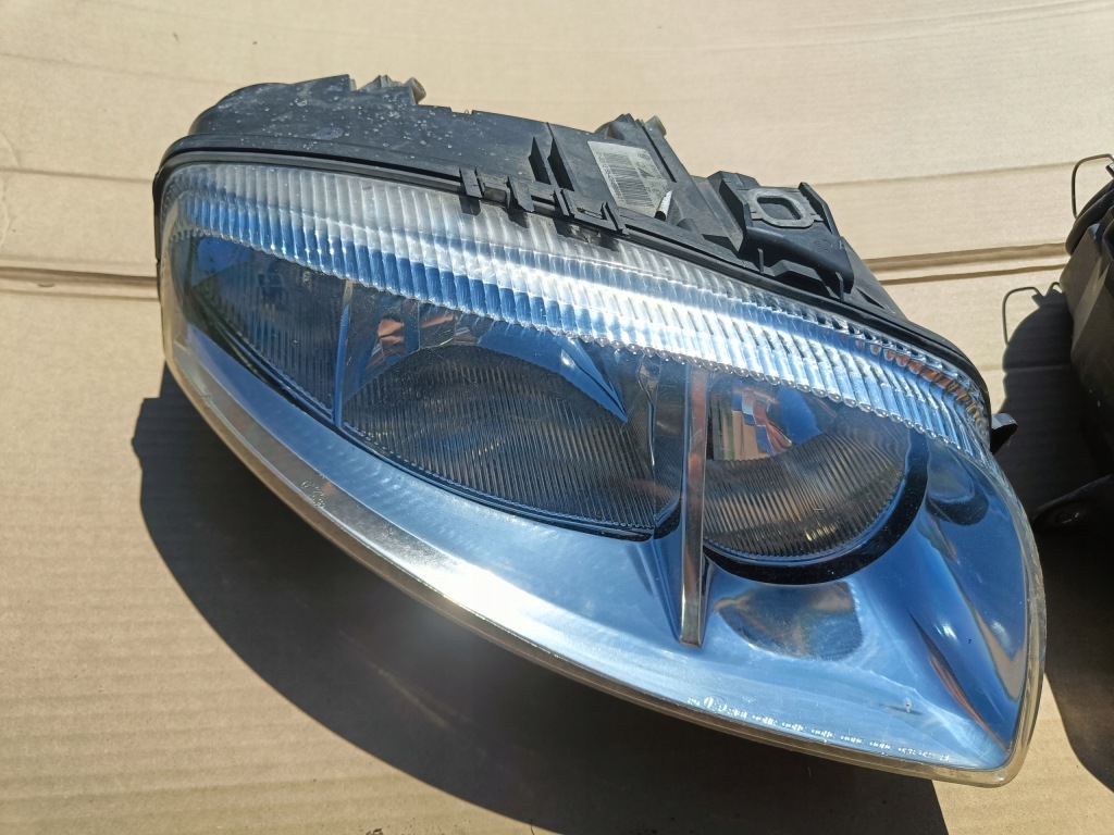 фото №2, Лампи фари передні h7 alfa romeo gt лівий + правий