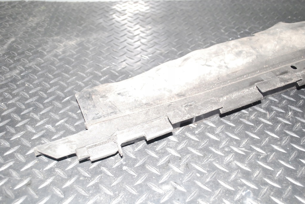 фото №11, Впуск воздуховод воздуха audi a8 d2 4.2 4d0121333