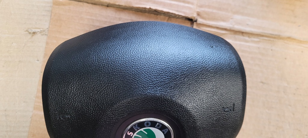 фото №10, Подушка водителя skoda octavia ii rs vrs оригинал демонтаж zadrapana