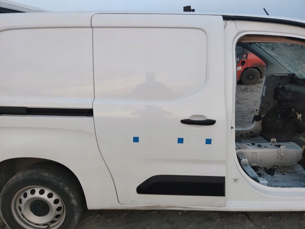 фото №1, Двері зсувні праве toyota proace city 19 -