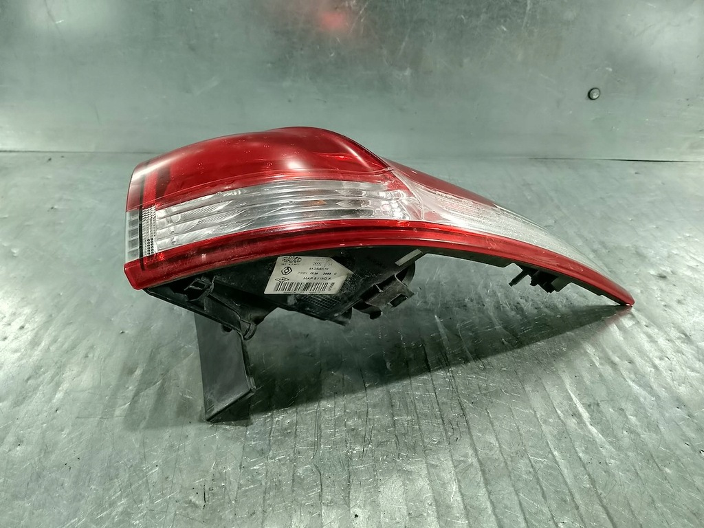 фото №8, Лампа задняя правая renault clio iv 12- kombi