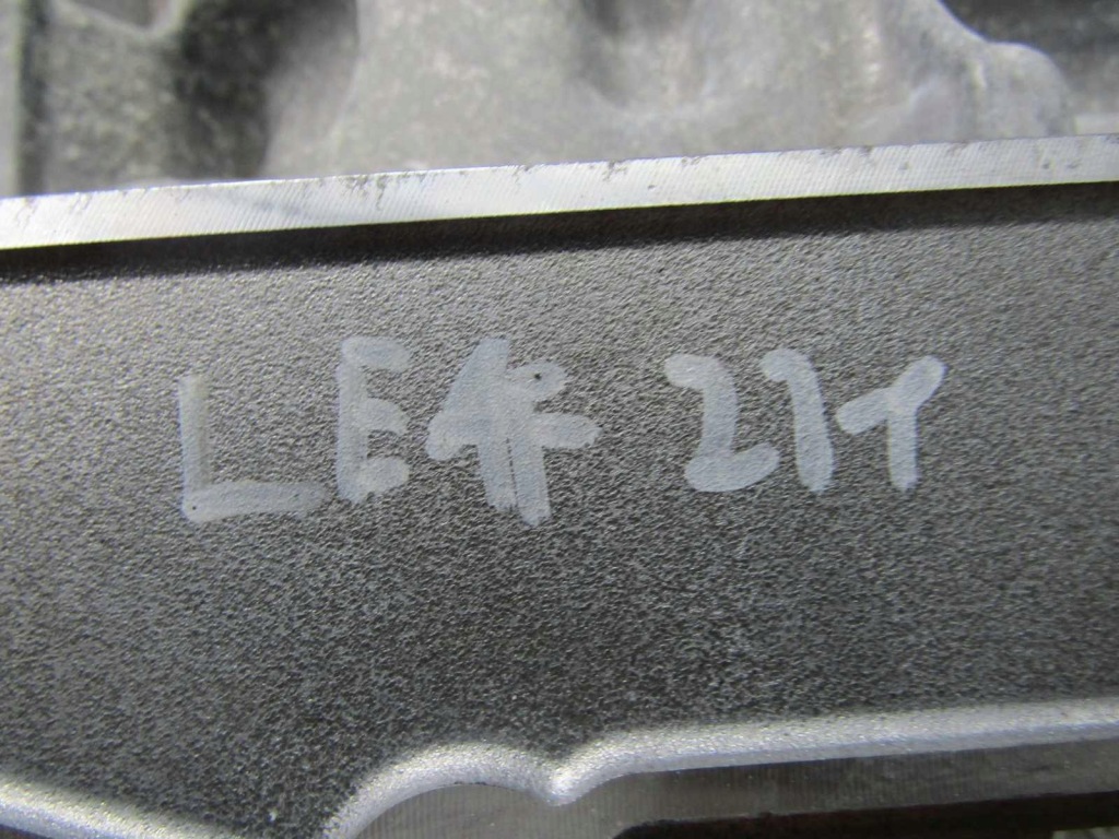 Leaf 2 ze1 21r двигун електричний em57 Ціна