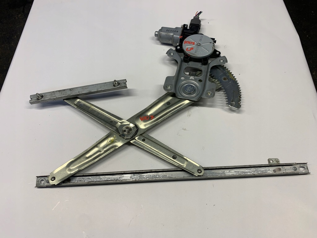 фото №1, Peugeot 4007 подъемник стекло левый перед europa