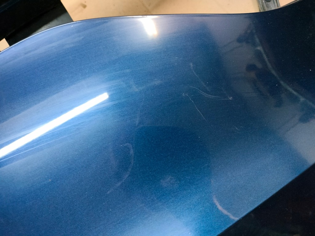 фото №4, Накладка кришки megane iv sedan rpr tylko монтаж