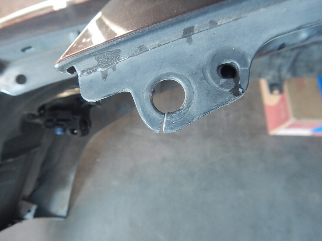 фото №12, Бампер перед toyota corolla verso ii lift