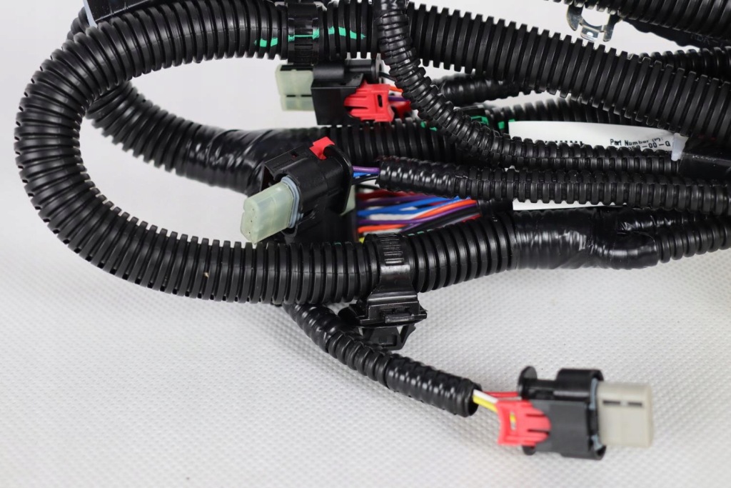 Tesla model 3 2017- джгут електропроводка бампера перед 1067958-00-g в Україні