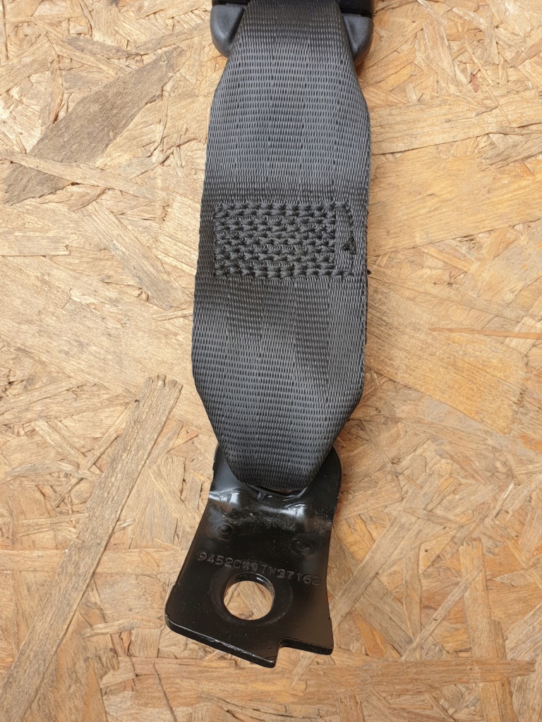 фото №2, Alfa romeo giulia pas безпеки задня середній