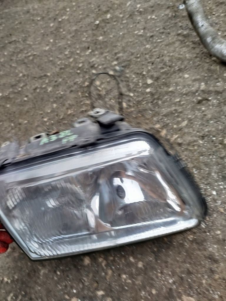 фото №8, Лампа правая правый перед audi a3 8l