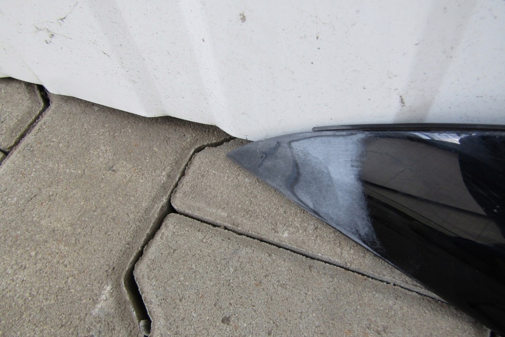 фото №7, Молдинг крыша кровельная левая aston martin db11 16-