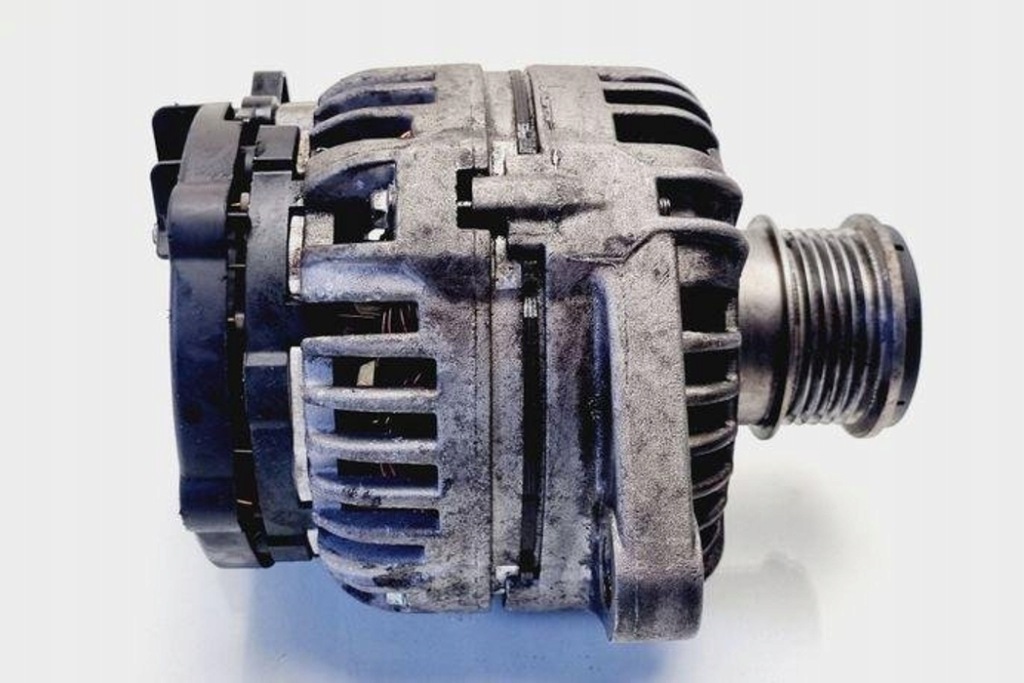 Генератор opel zafira tourer c p12 0124325172 2.0l дизель 96kw 2012 Недорого