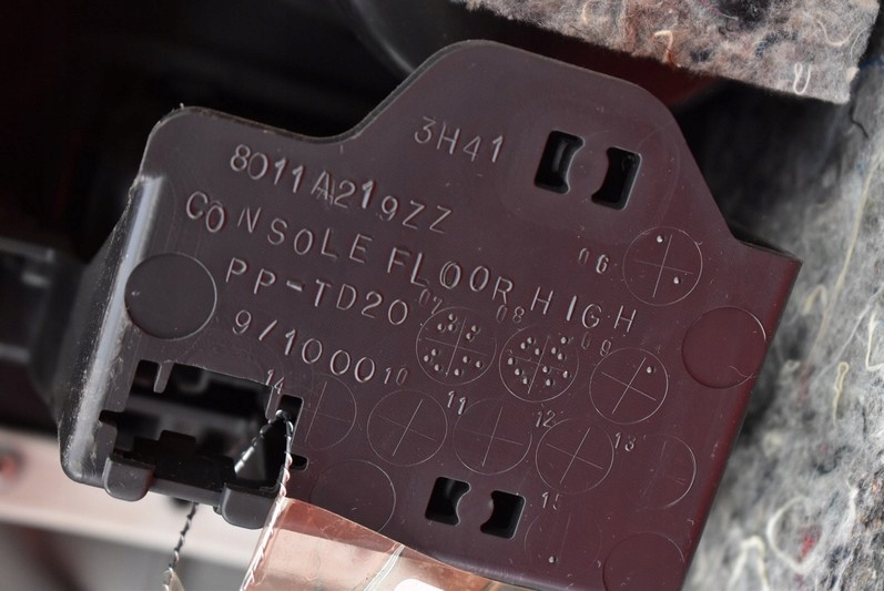 фото №8, Туннель средний подлокотник eu 8011a219zz mitsubishi lancer 8 viii 07-11