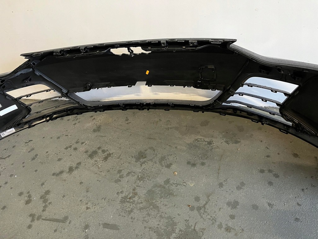 фото №9, Бампер перед audi e-tron gt rs 4j3 хороший