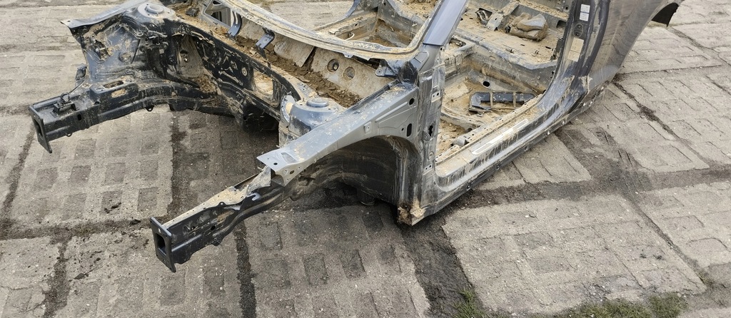 фото №4, Четверть лонжерон перед volkswagen vw t-roc t roc cabrio