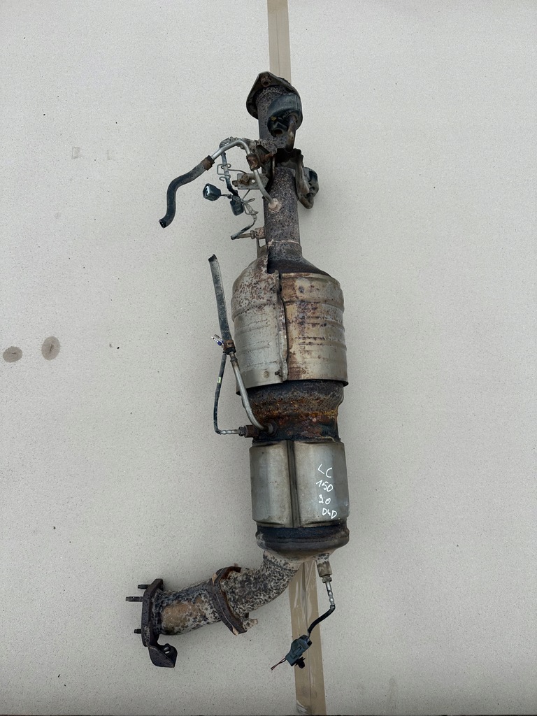 фото №1, Toyota land cruiser 150 3.0 d4d 2012 dpf катализатор