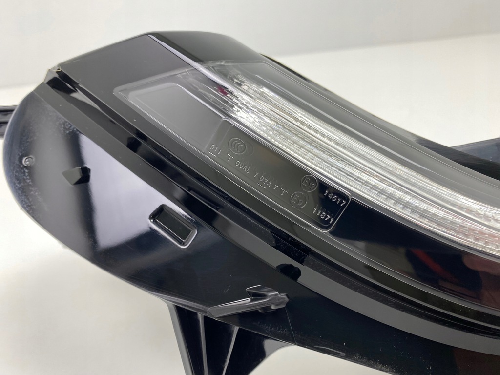 фото №4, Лампа led правый перед renault talisman 266009562r