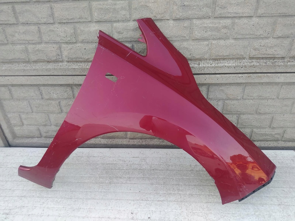 фото №1, Nissan leaf крила передній правий