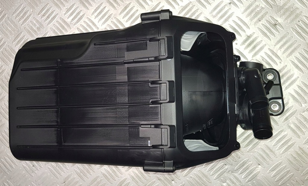 фото №9, Mercedes c w206 sl w232 2.0 c43 43 amg корпус фільтра повітря a1390909301