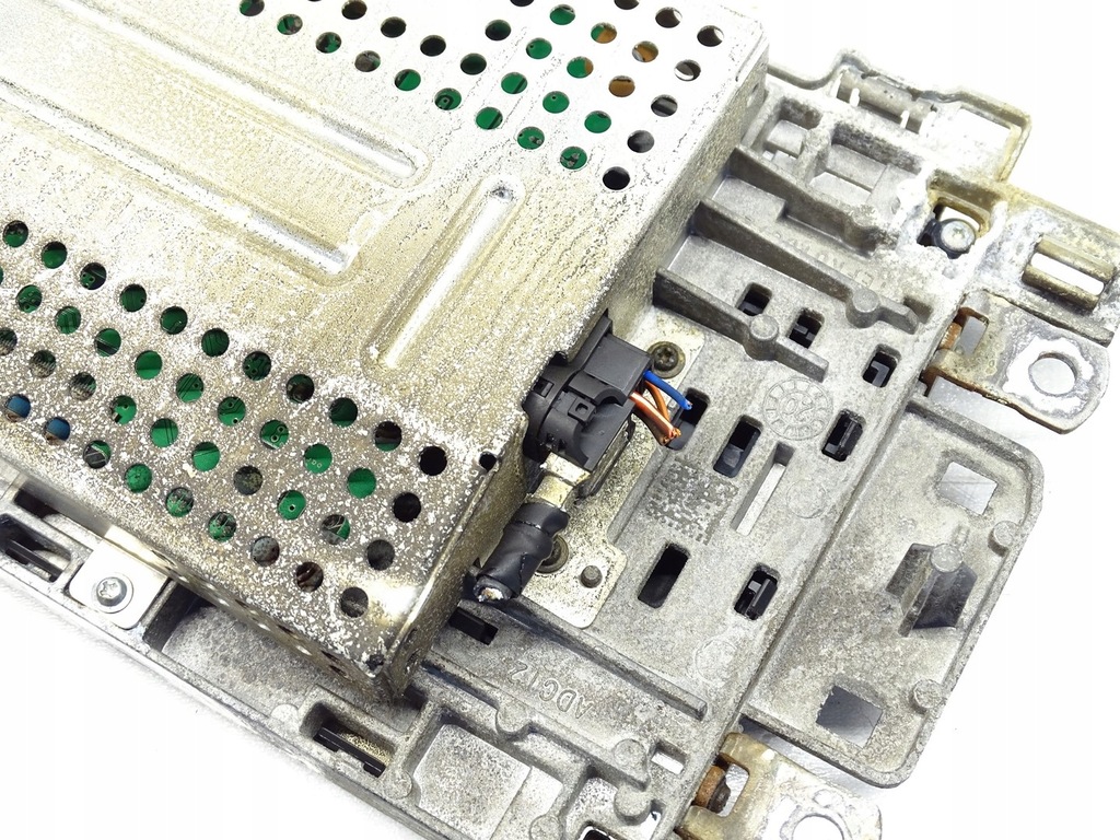 фото №6, Дисплей экран радио дисплей audi a3 8y 8y0919605