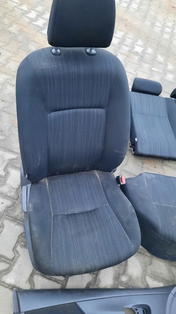 фото №7, Комплект сидений обшивки toyota corolla e15 sedan 11r