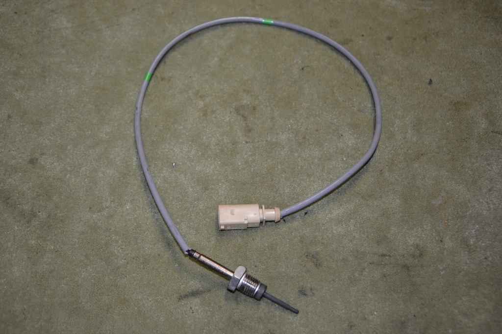 фото №1, Датчик температуры выхлопных газов passat b8 04l906088ec