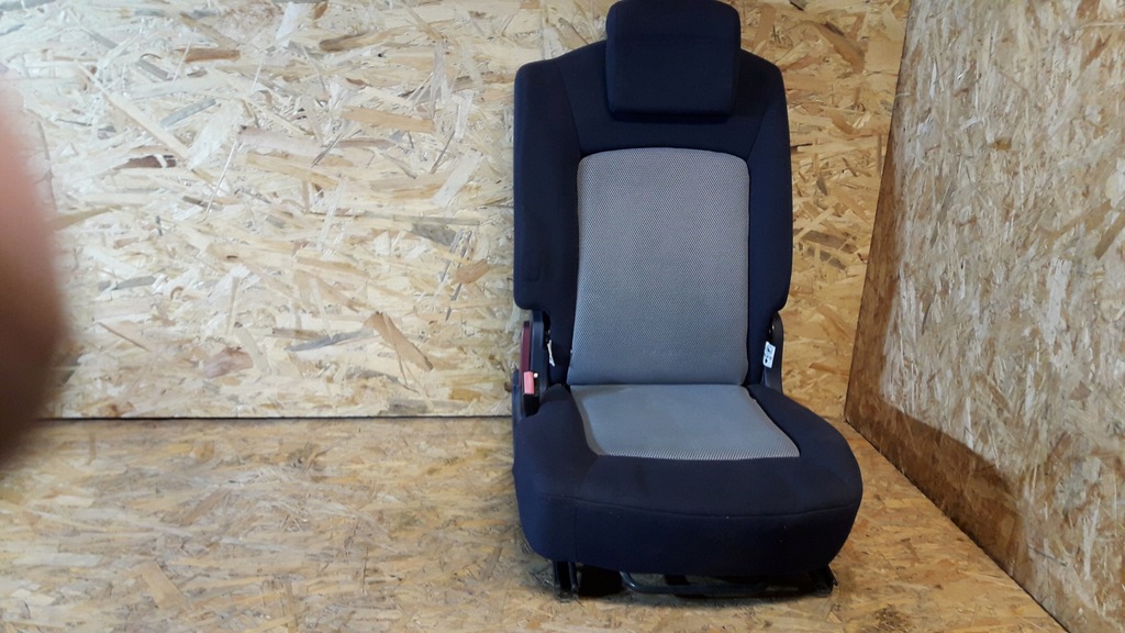 фото №1, Peugeot 1007 2006 сиденье задняя