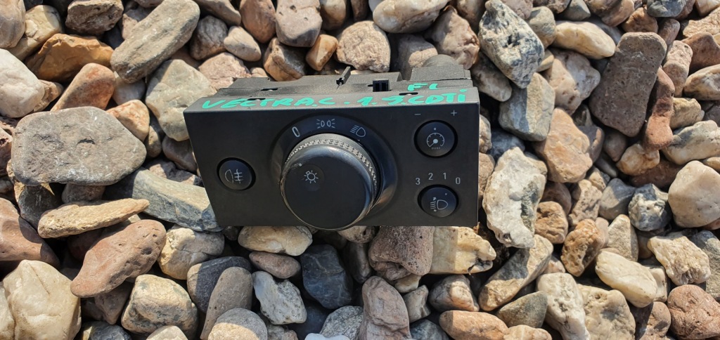 фото №1, Перемикач світла opel оригінальний номер 13230796