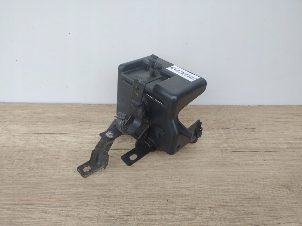 фото №1, Alfa romeo 166 корпус коробка предохранителей крышка 11927-07 k107/df725