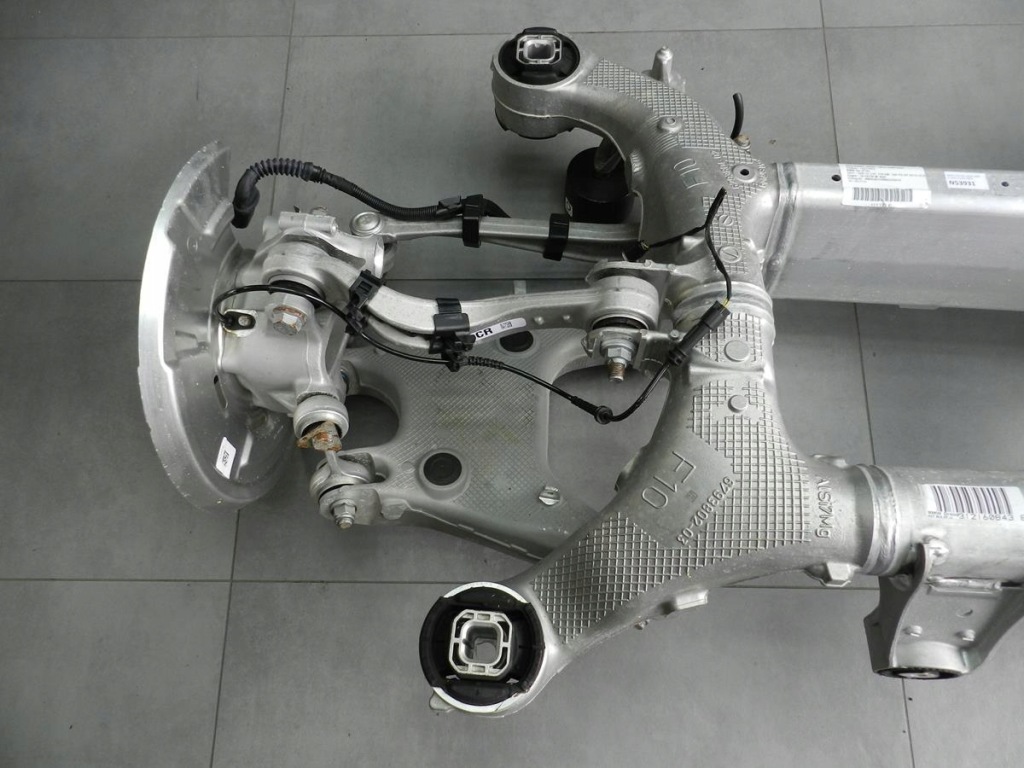 фото №3, Bmw 5 f10 520i балка подвеска задняя ступица