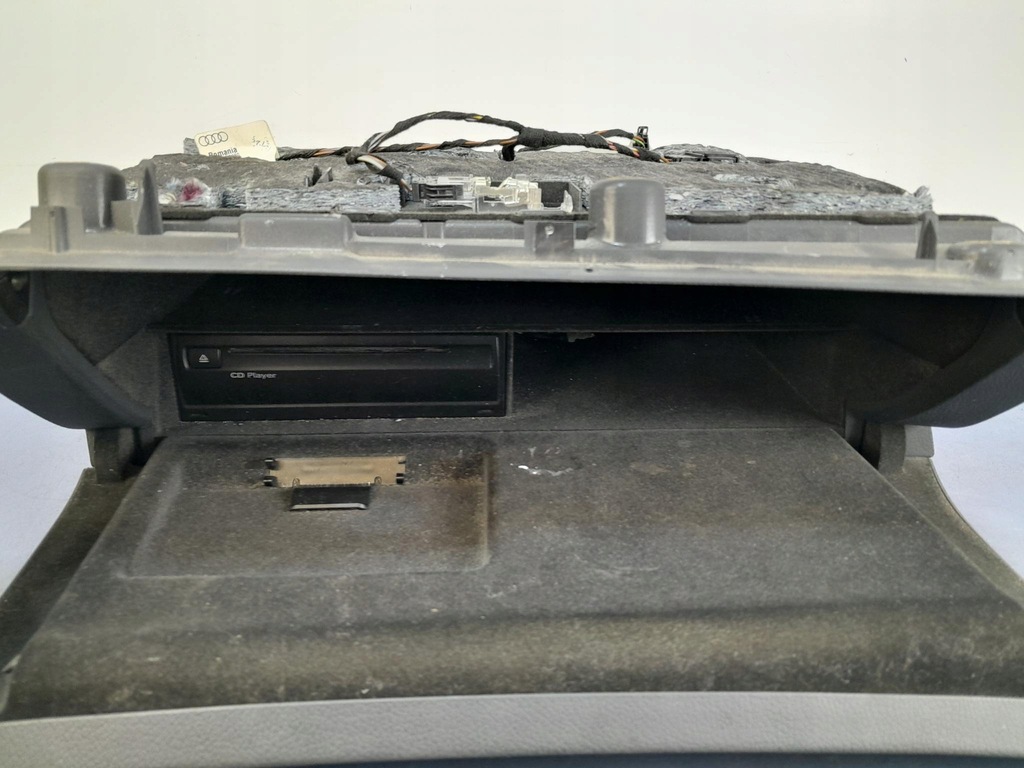 фото №6, Audi a6 c6 бардачок пассажира чейнджер 4f1857035ah