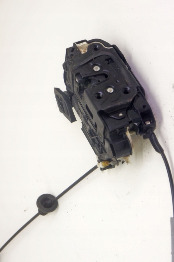 Nz136 skoda octavia iii замок двері правий задня Недорого