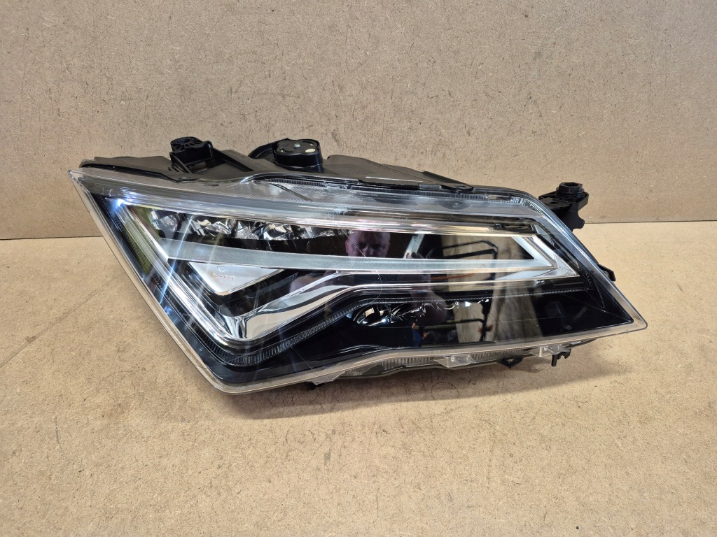 Купити Seat ateca фара фара full led правий європа 576941008d