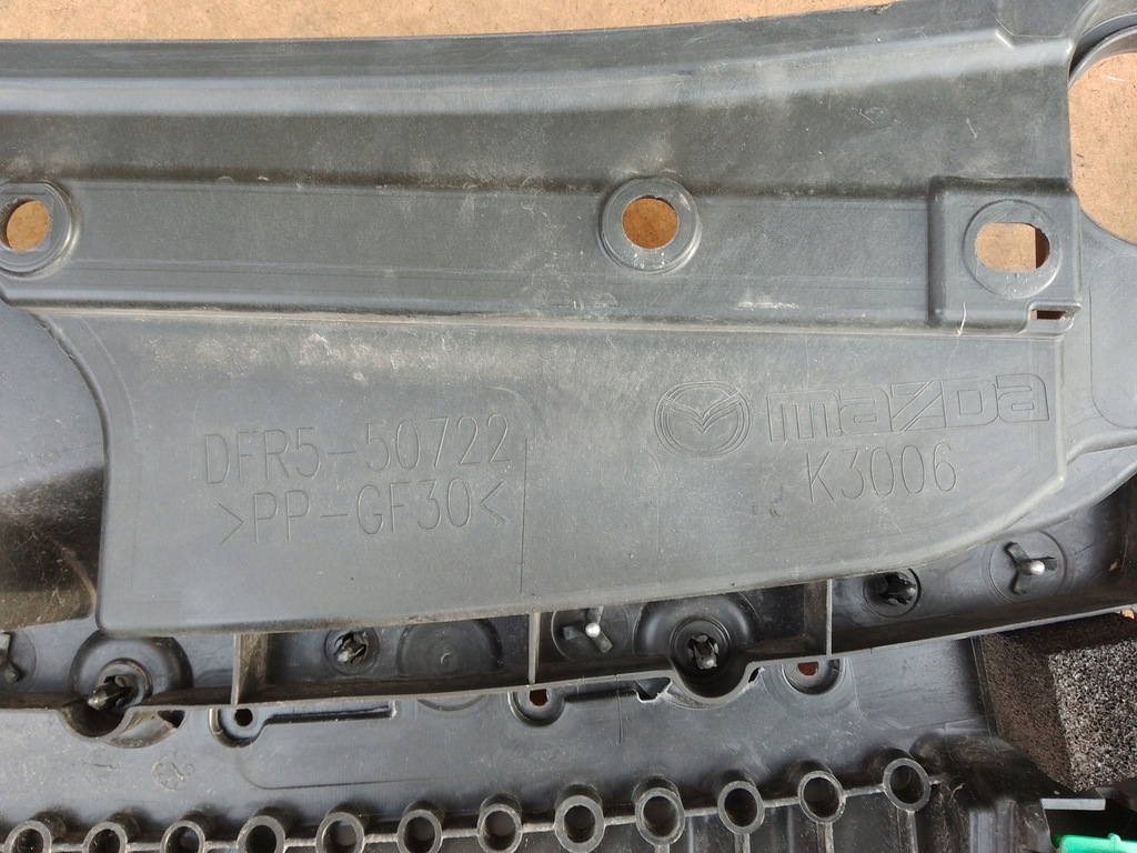 фото №10, Mazda cx30 решётка радиатора носик