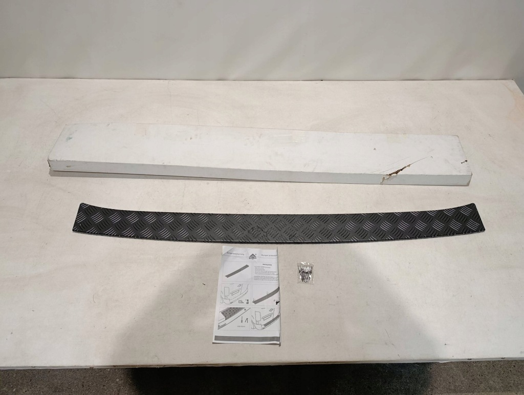 фото №1, Молдинг накладка бампера заднего renault 7717085305