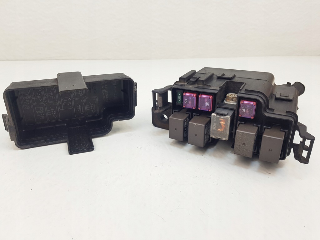 фото №5, Hyundai ix35 коробка przekaźnikó оригинальная