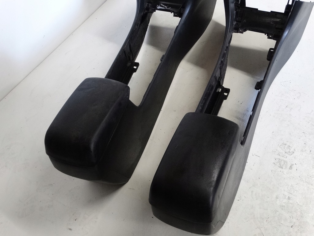 фото №5, Туннель средний подлокотник mazda 3 2007r.