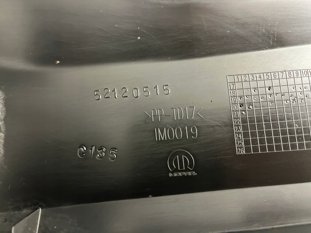 Спойлер накладка бампера перед передний jeep renegade рестайлинг  18- 52120515 Киев