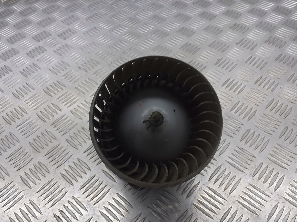 фото №1, Вентилятор обдув mitsubishi colt vi 1.3