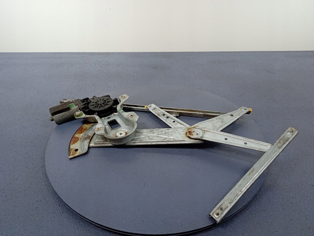 фото №1, Alfa romeo 166 подъемник стекло перед правый