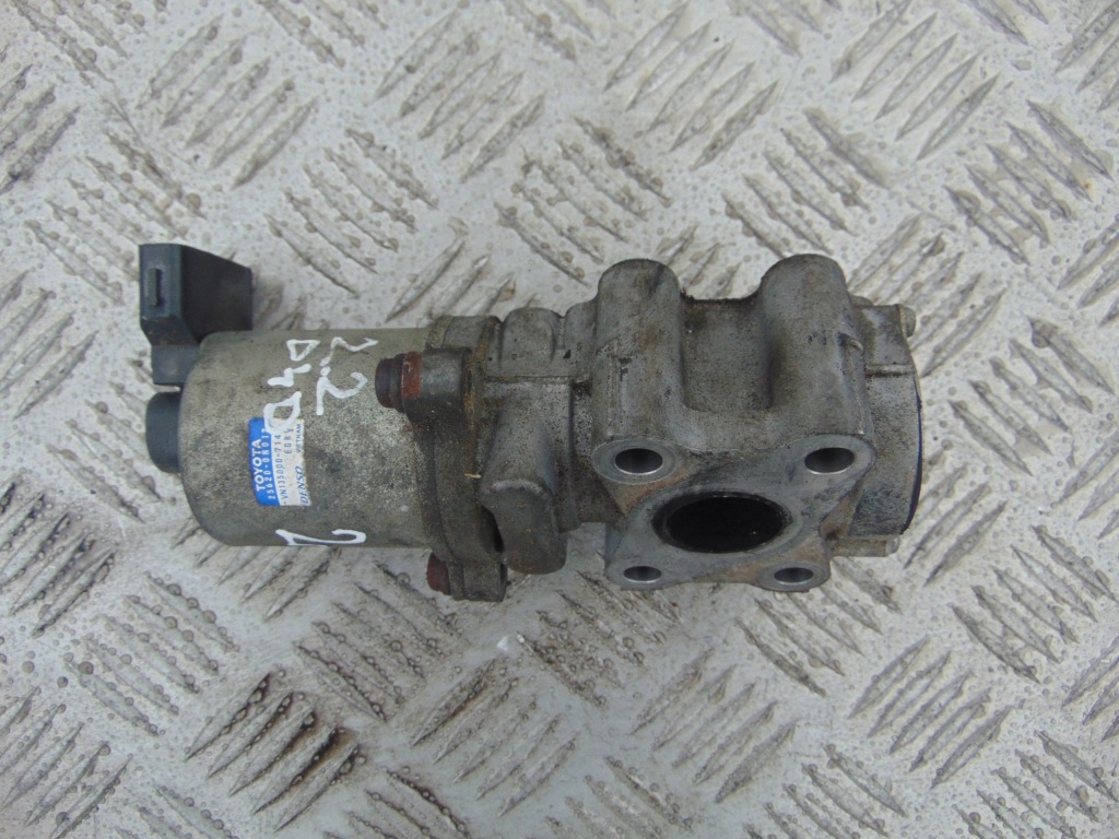 фото №1, Toyota avensis t25 клапан egr 2.2 d4d 25620-0r012
