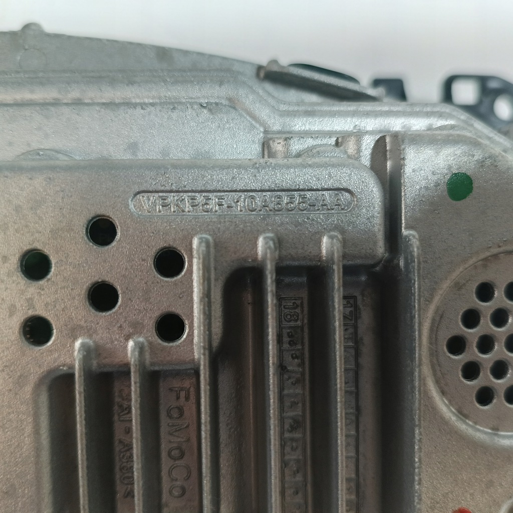 фото №9, Ford escape 20- приборная панель счетчик спидометр usa lj6t-10890-aa